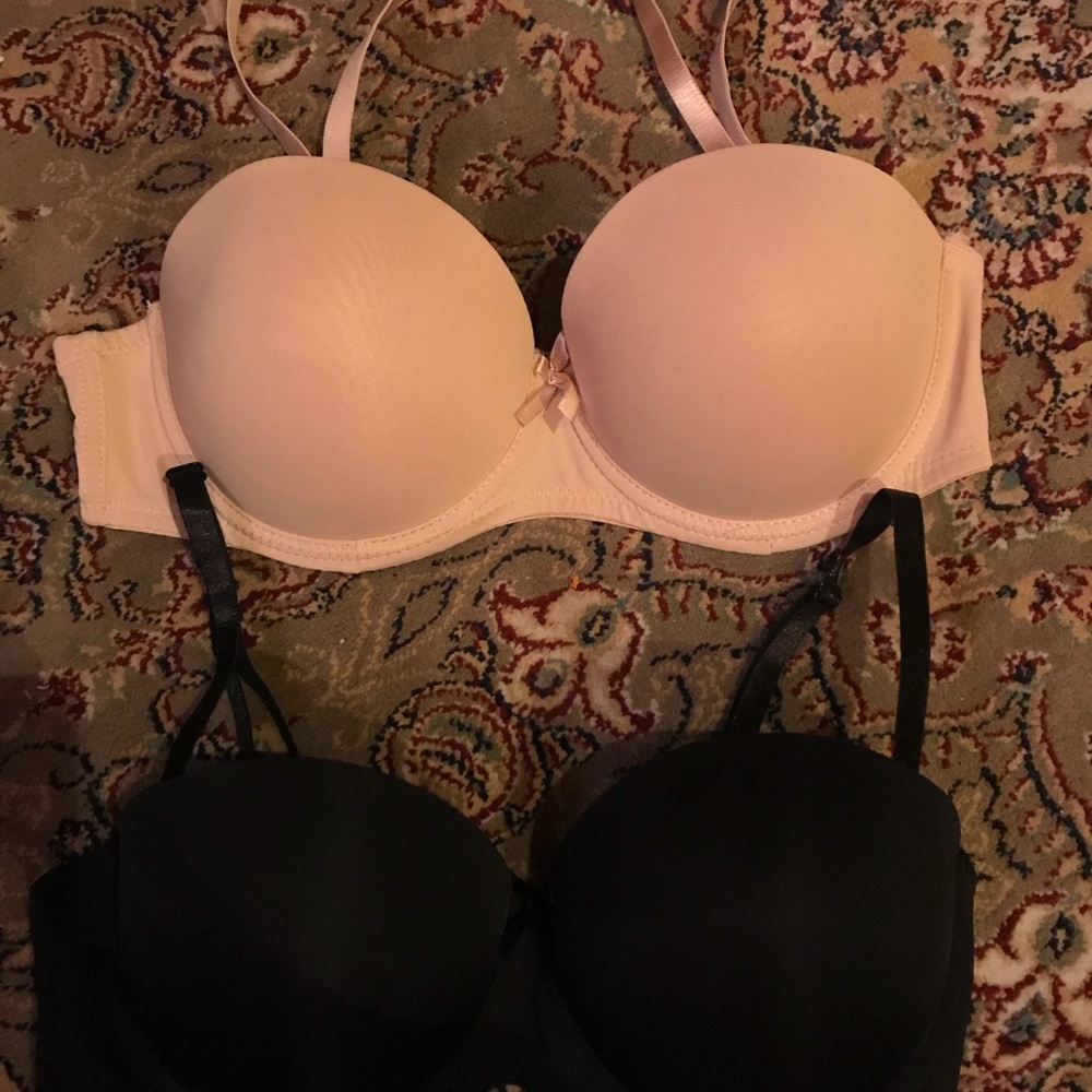 36C strapless convertible bras. Marilyn Monroe